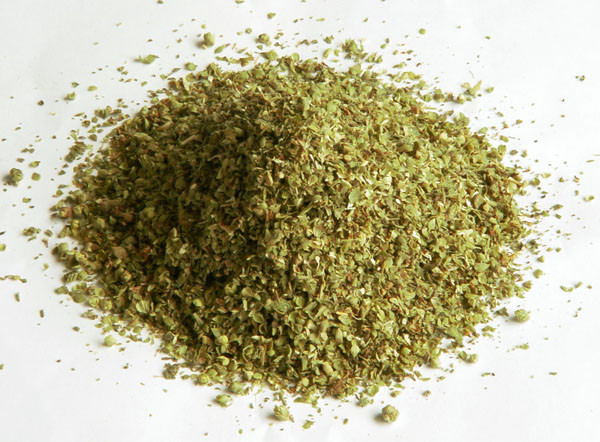 Oregano

Oregano (Origanum Vulgare) is a Mediterranean herb which grows between 20 and 80 cm. Oregano is widely used in culinary and medical purposes for centuries. As a vital ingredient of Mediterranean and various cuisines, oregano is used for pizza, pasta sauce, grilled meats, salad and many other dishes. Flavor of oregano is also a must for a lot of mixed herbs. Climate of Turkey has a perfect natural condition for Turkish oregano with a very nice appetizing flavor and scent. Oregano tea and oil of oregano is used for medical and antiseptic solutions as well. 
Botanical Name: Origanum 
Vulgare Moisture: Maximum 8% 
Essantial Oil: 0.5%, 1%, 1.5%, 2%, 2.5%, 2.8%
Total Ash: Maximum 5%

